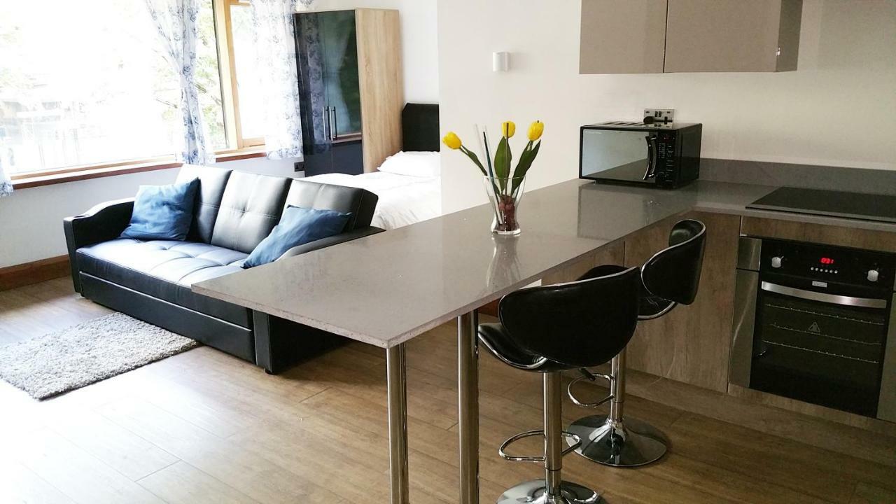 Aparthotel Cygnet House à Croydon Extérieur photo